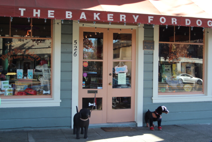 3_dog_bakery_ext_1.jpg